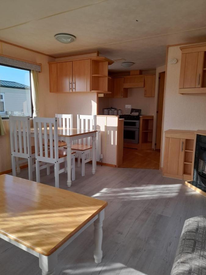 Kings Caravan - Family Groups Only - Very Quiet Park Skegness Exterior foto
