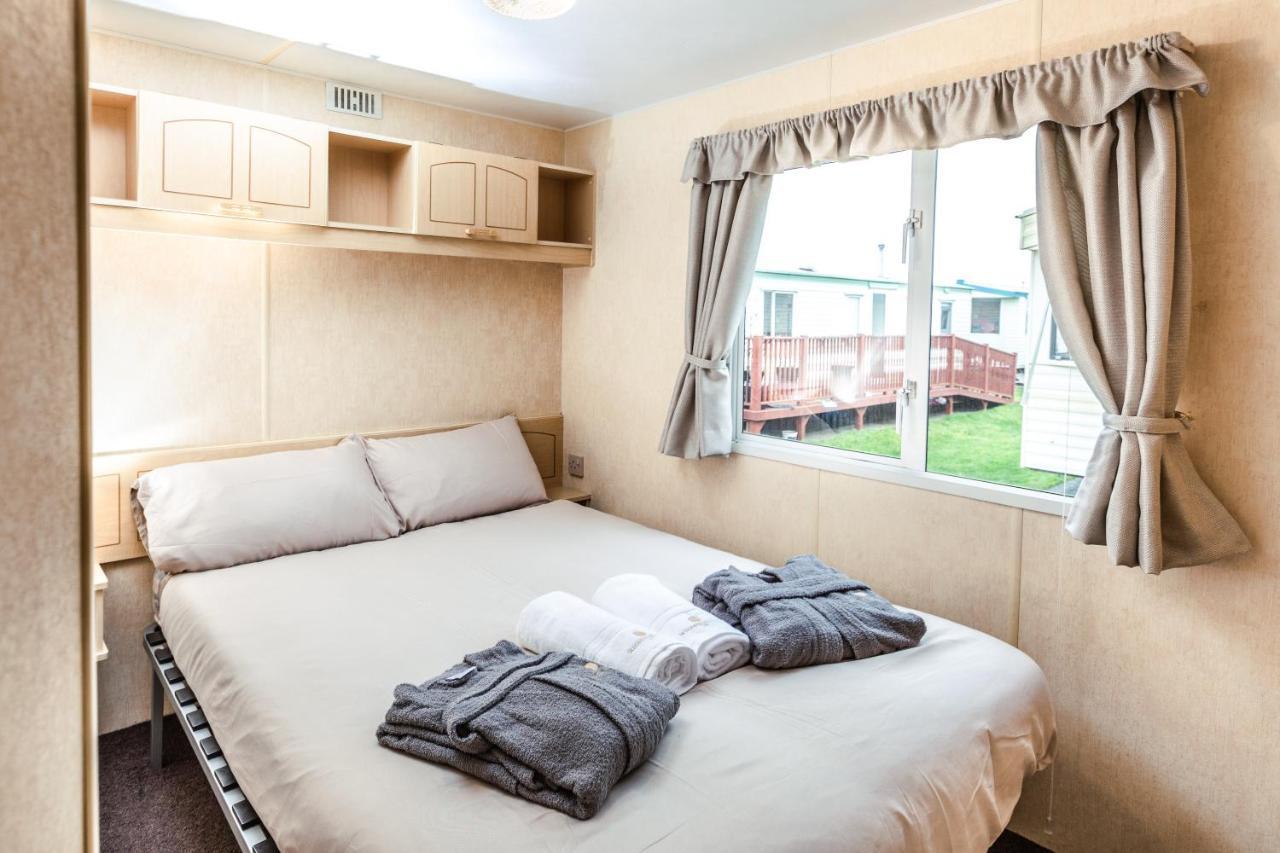Kings Caravan - Family Groups Only - Very Quiet Park Skegness Exterior foto